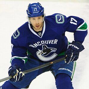 CCM NHL Vancouver Canucks Ryan Kesler Reebok Hockey Jersey Size 52